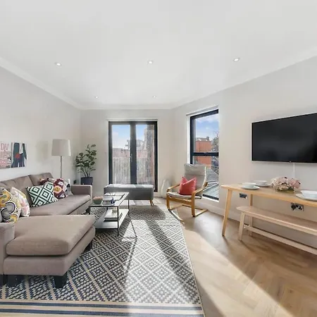 Amazing 2Bed Flat 10Min To Wimbledon Tennis Courts London Exterior photo