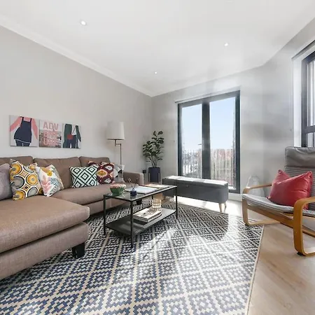 Amazing 2Bed Flat 10Min To Wimbledon Tennis Courts London Exterior photo